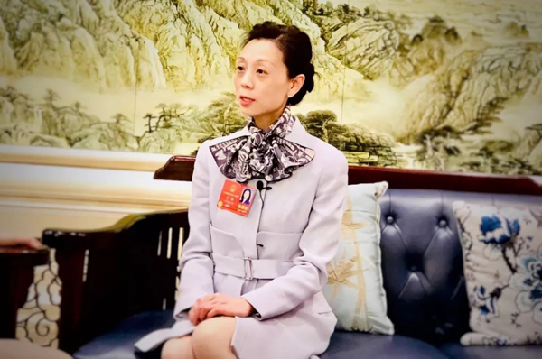 對(duì)新能源汽車的物流應(yīng)用、電池回收,人大代表王麒如此建言